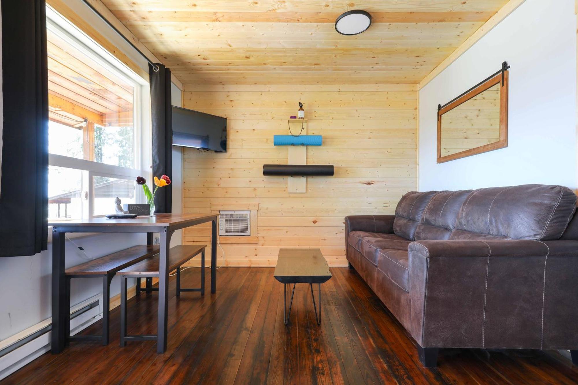 The Valley View Cabins And Event Center Creston Exteriér fotografie